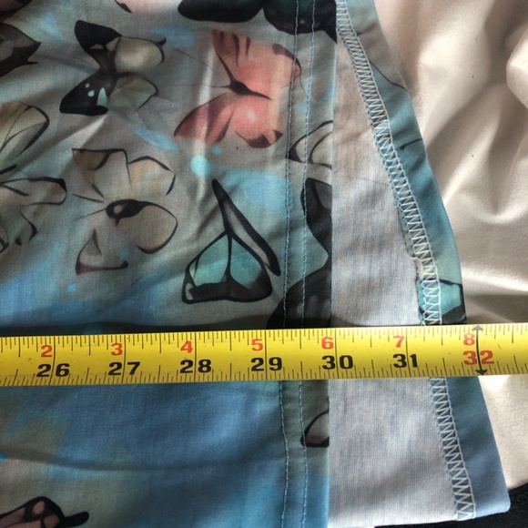 Butterflies Printed V Neck Long Sleeve Tunic NEW!! - Picture 4 of 5